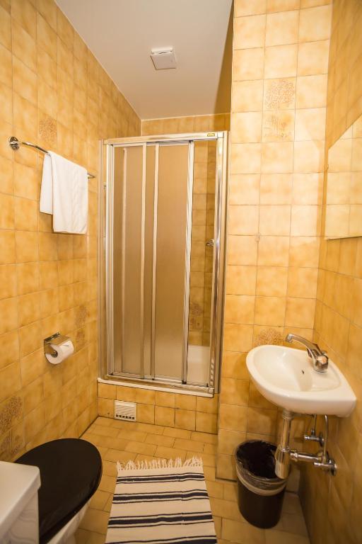 Hotel Des Tourelles Женева Номер фото
