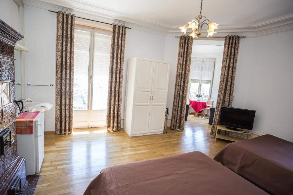 Hotel Des Tourelles Женева Номер фото